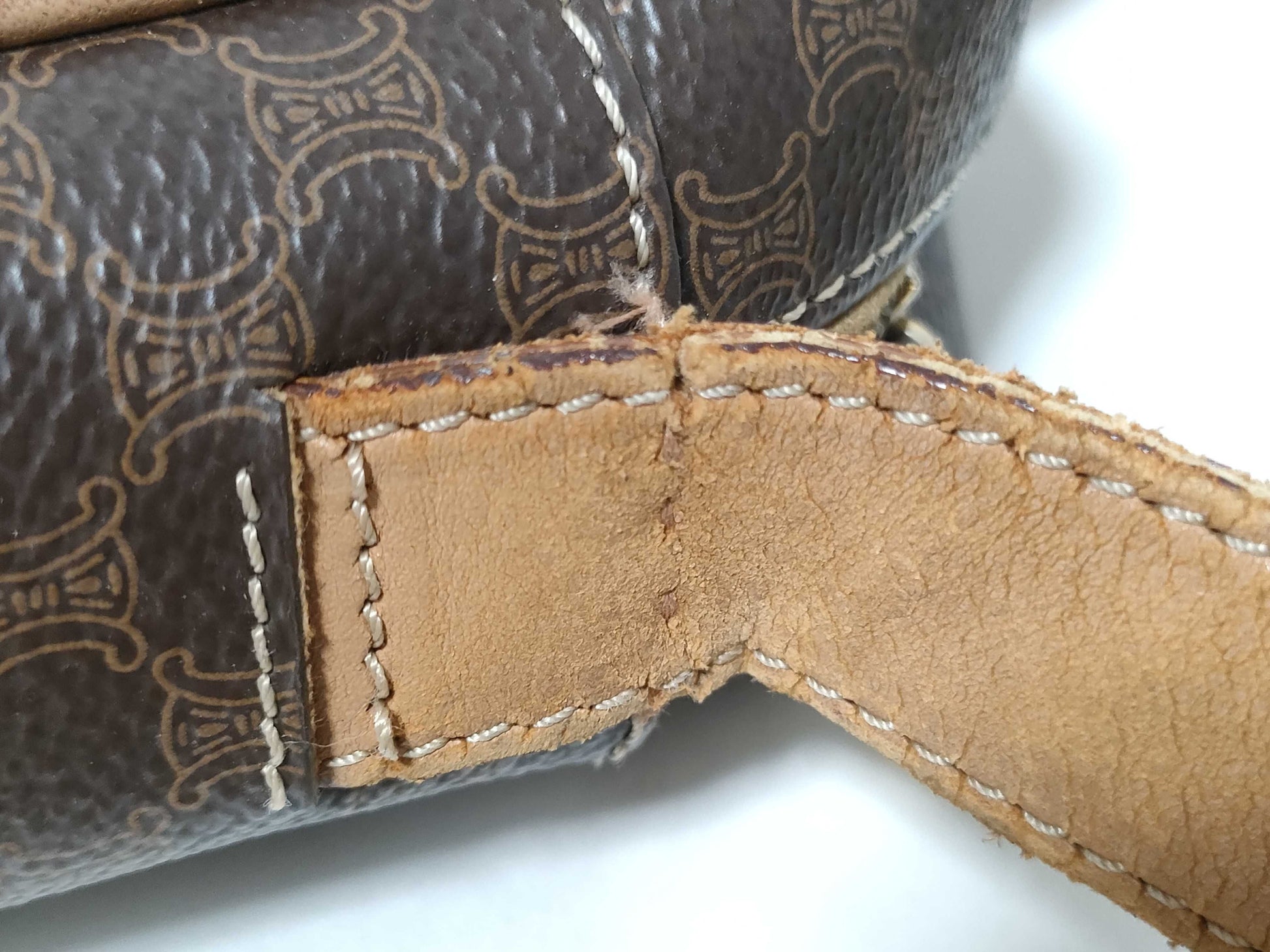 CELINE Shoulder Bag