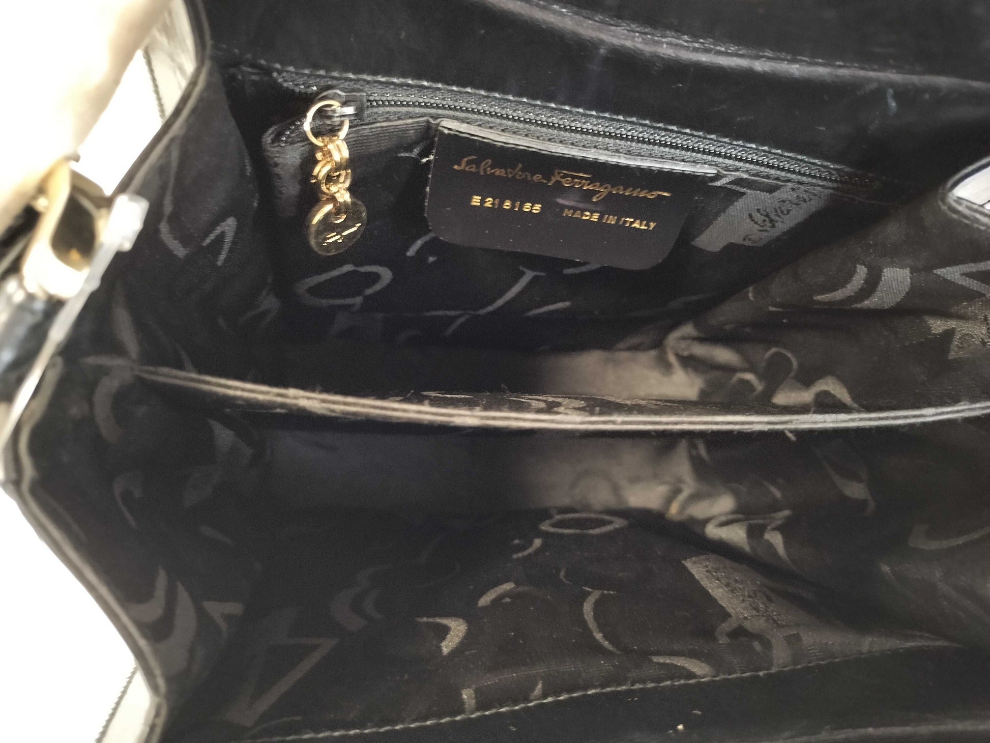 Salvatore Ferragamo Gancini One-Shoulder Shoulder Bag