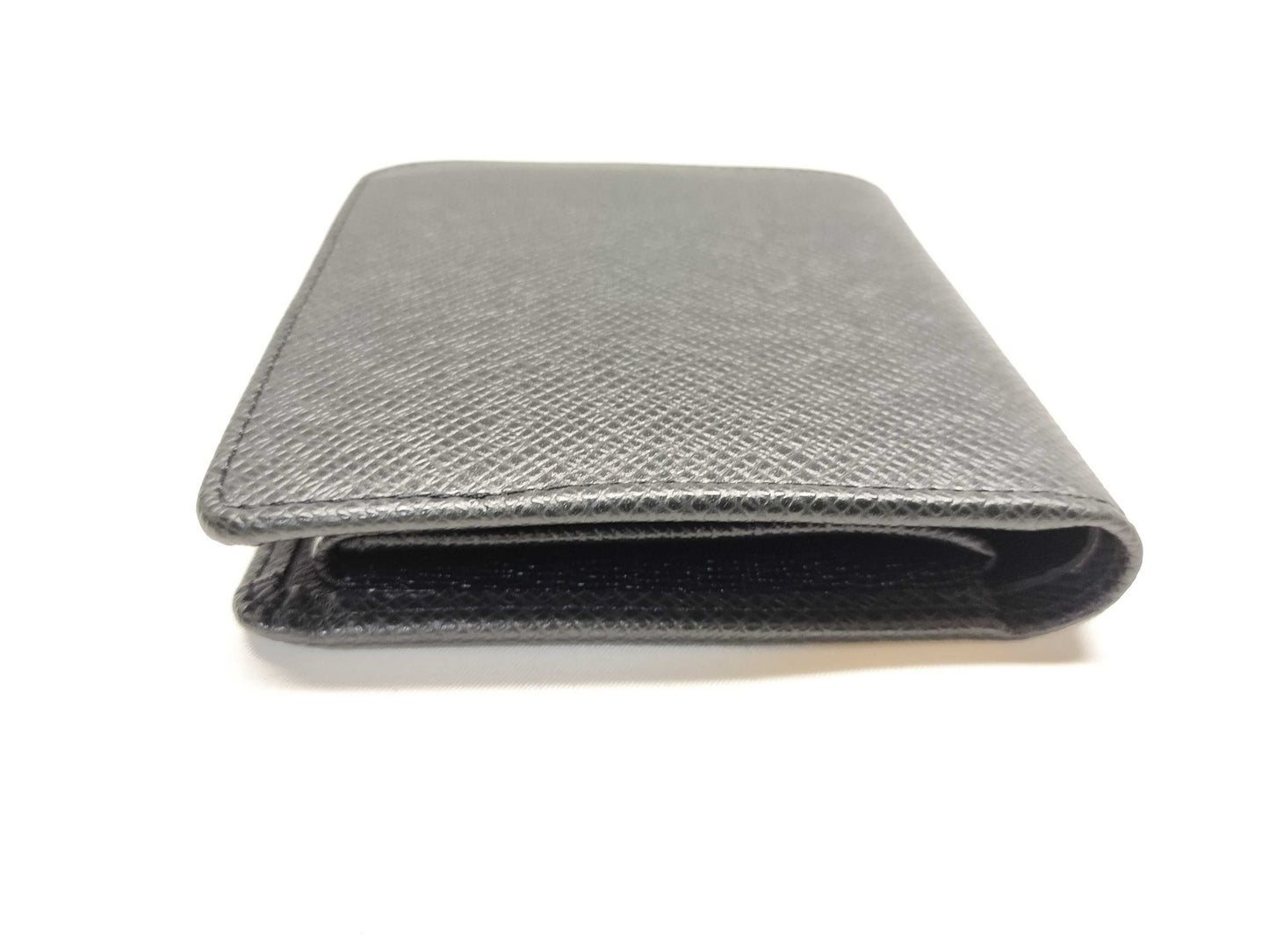 LOUIS VUITTON VI0051 Taiga Porte-Bieux 3-Card Credit M30452 Wallet