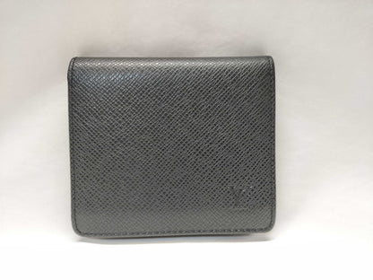 LOUIS VUITTON VI0051 Taiga Porte-Bieux 3-Card Credit M30452 Wallet