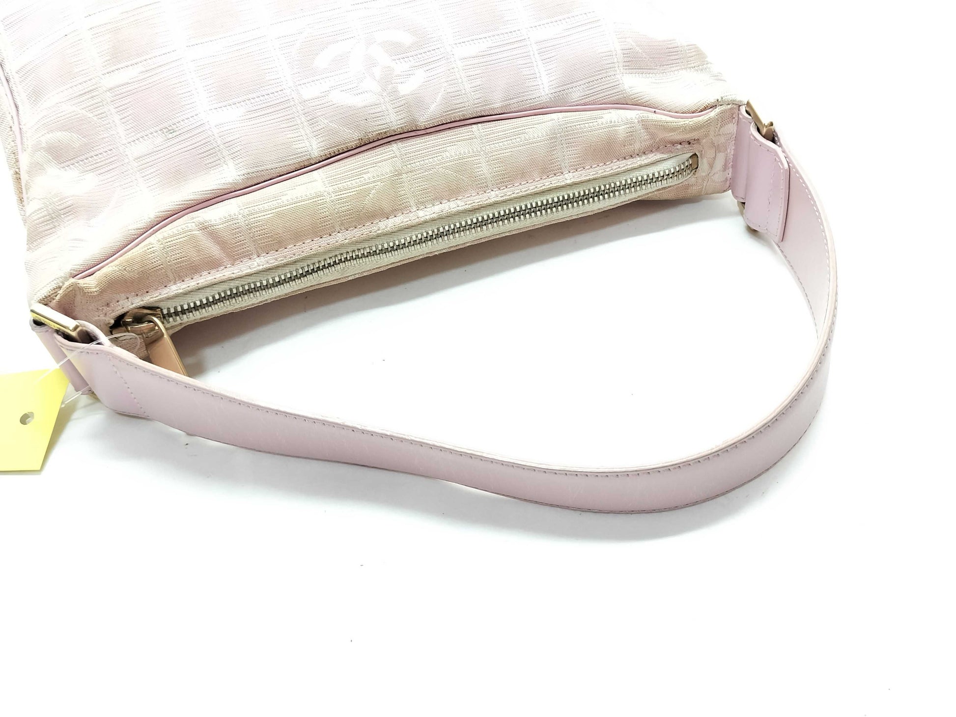 CHANEL No. 8 New Travel Line One-Shoulder Handbag