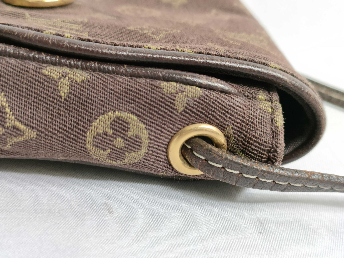 LOUIS VUITTON Monogram Mini Run Cancun Shoulder Bag