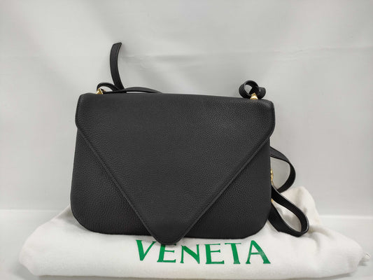 BOTTEGA VENETA Mount Envelope Shoulder Bag