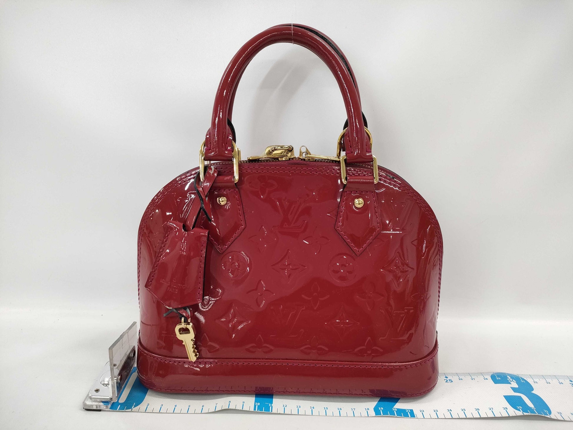 LOUIS VUITTON Vernis Alma BB Handbag