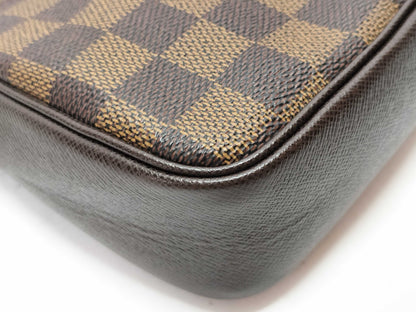 LOUIS VUITTON NO0958 Damier N51982 Damier Truth Makeup Pouch