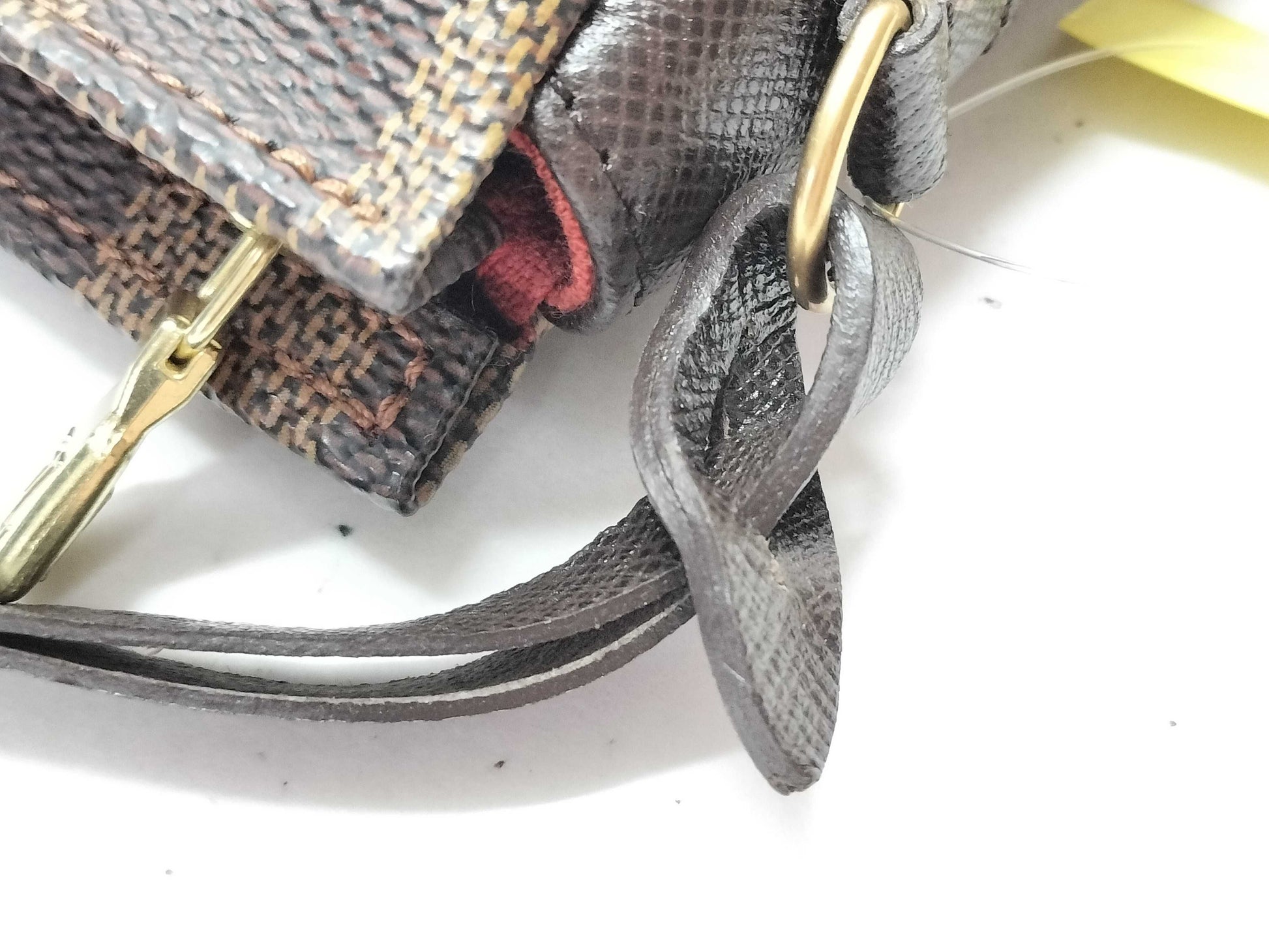 LOUIS VUITTON NO0958 Damier N51982 Damier Truth Makeup Pouch