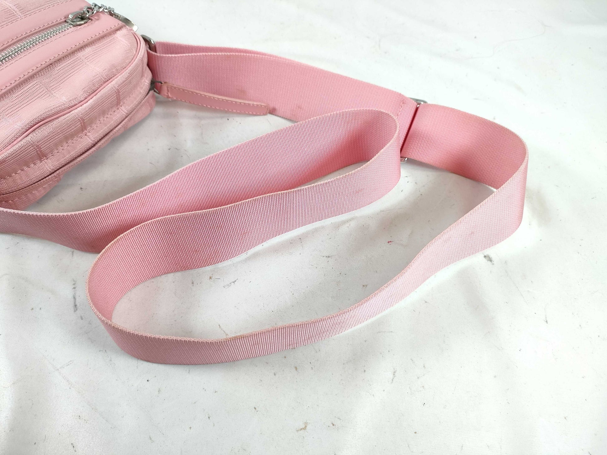 CHANEL New Travel Line New Travel Shoulder Bag Pink