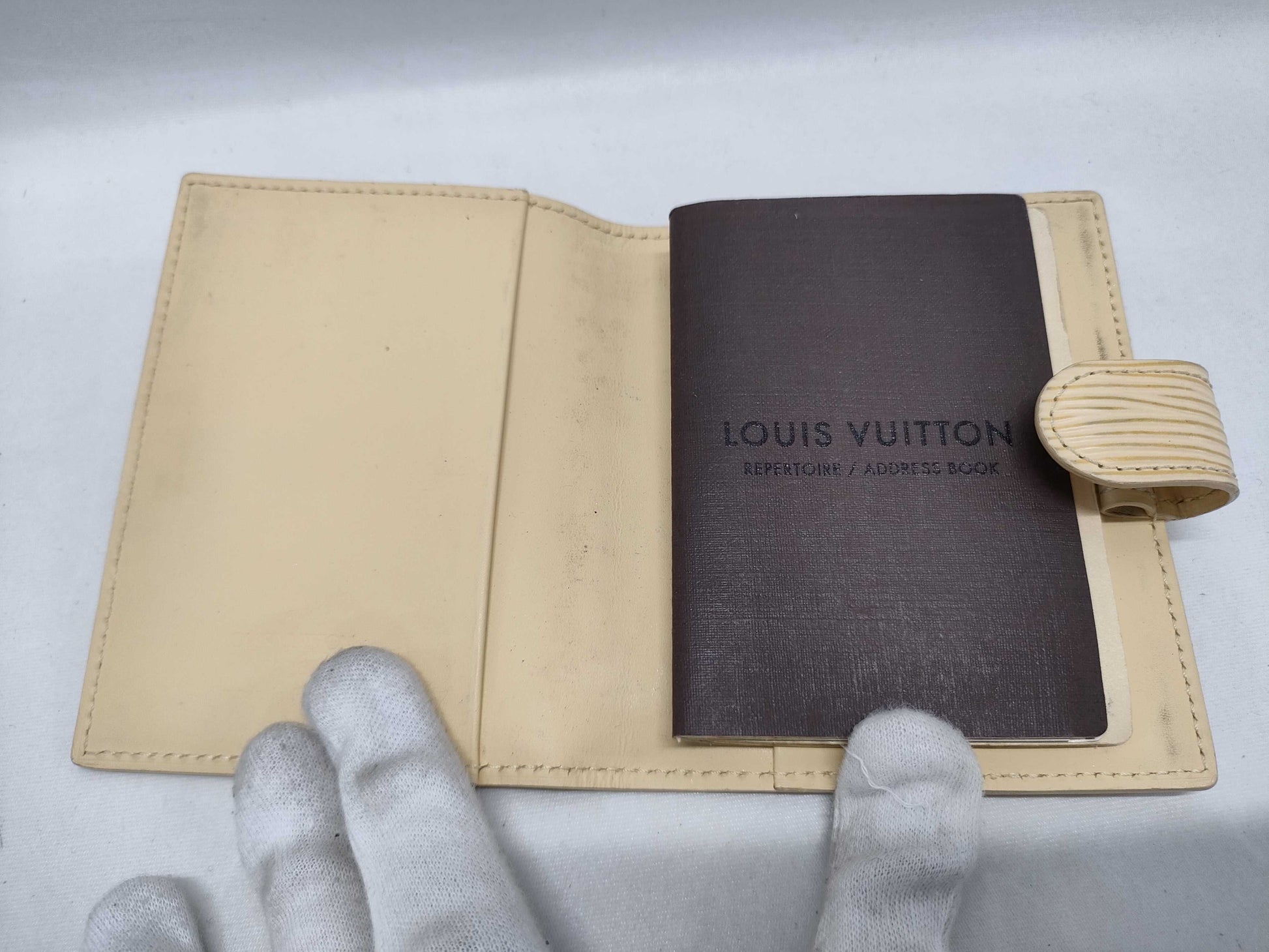 LOUIS VUITTON Epi 3-piece wallet set