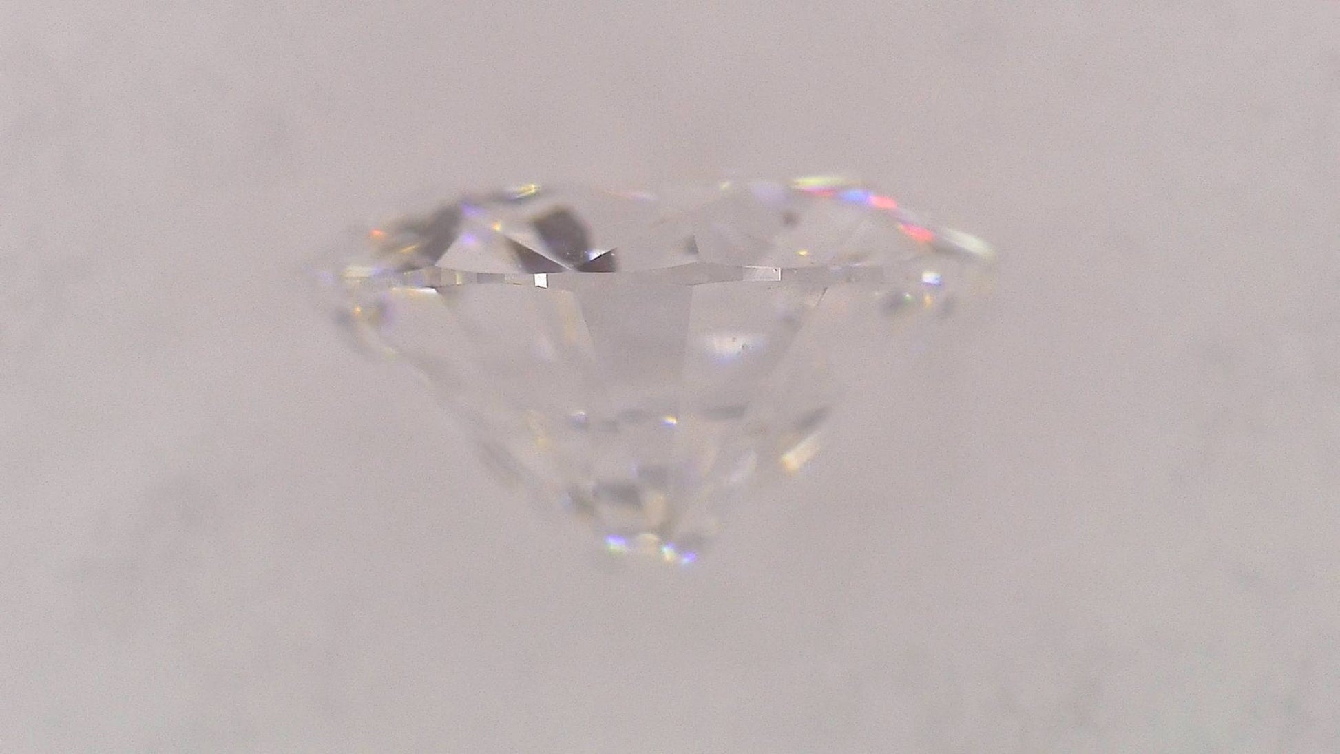 0.304ct D VVS-1 Very Good/Gold/Gold None Natural 4.41-4.48X2.59mm Loose Diamond