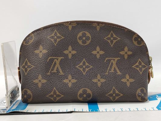 LOUIS VUITTON Monogram Cosmetic Pouch