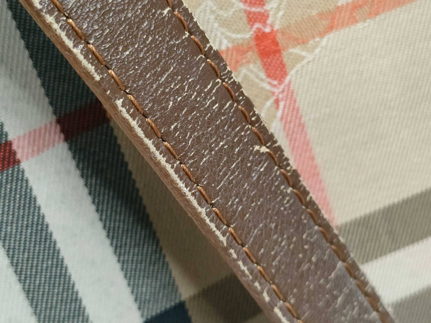 BURBERRY Nova Check Tote Bag