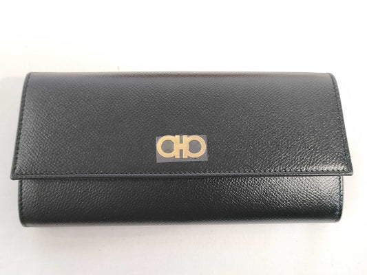 Salvatore Ferragamo Gancini Long Wallet