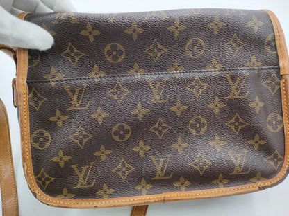 LOUIS VUITTON SE1906 Monogram M42250 Sologne Shoulder Bag