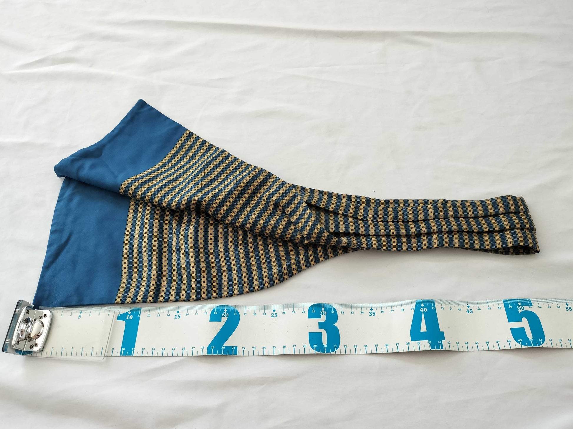 HERMES Carre Ascot Tie Blue Scarf