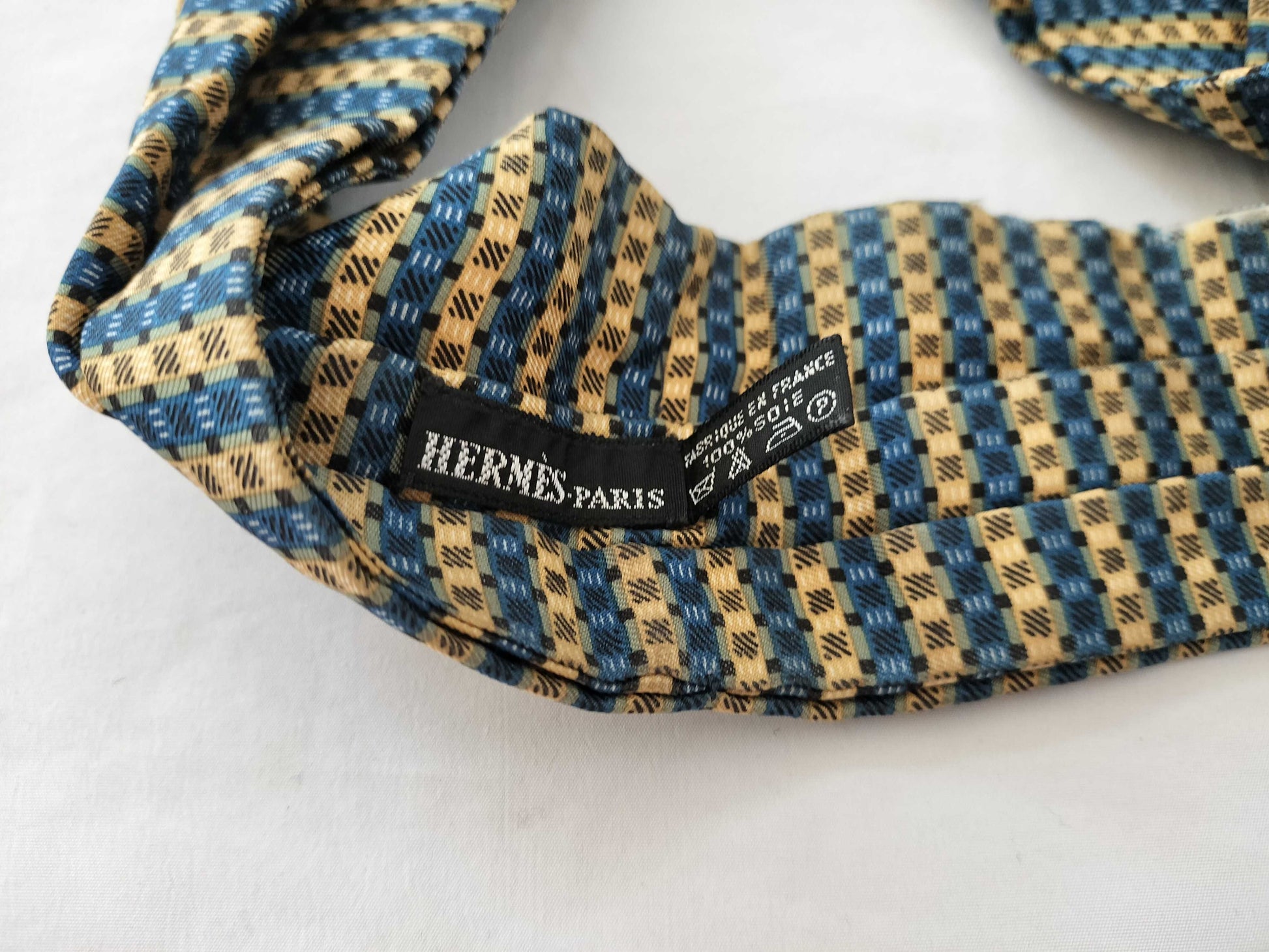 HERMES Carre Ascot Tie Blue Scarf