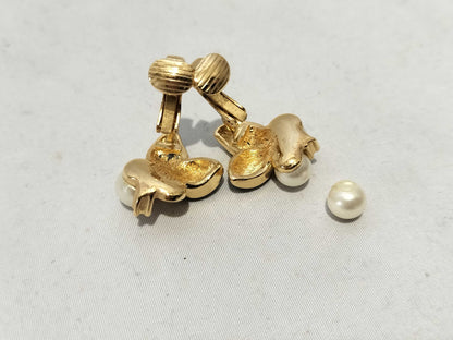 Dior Faux Pearl Necklace/Earrings *2 Set Accessories Collection Accessories Collection 