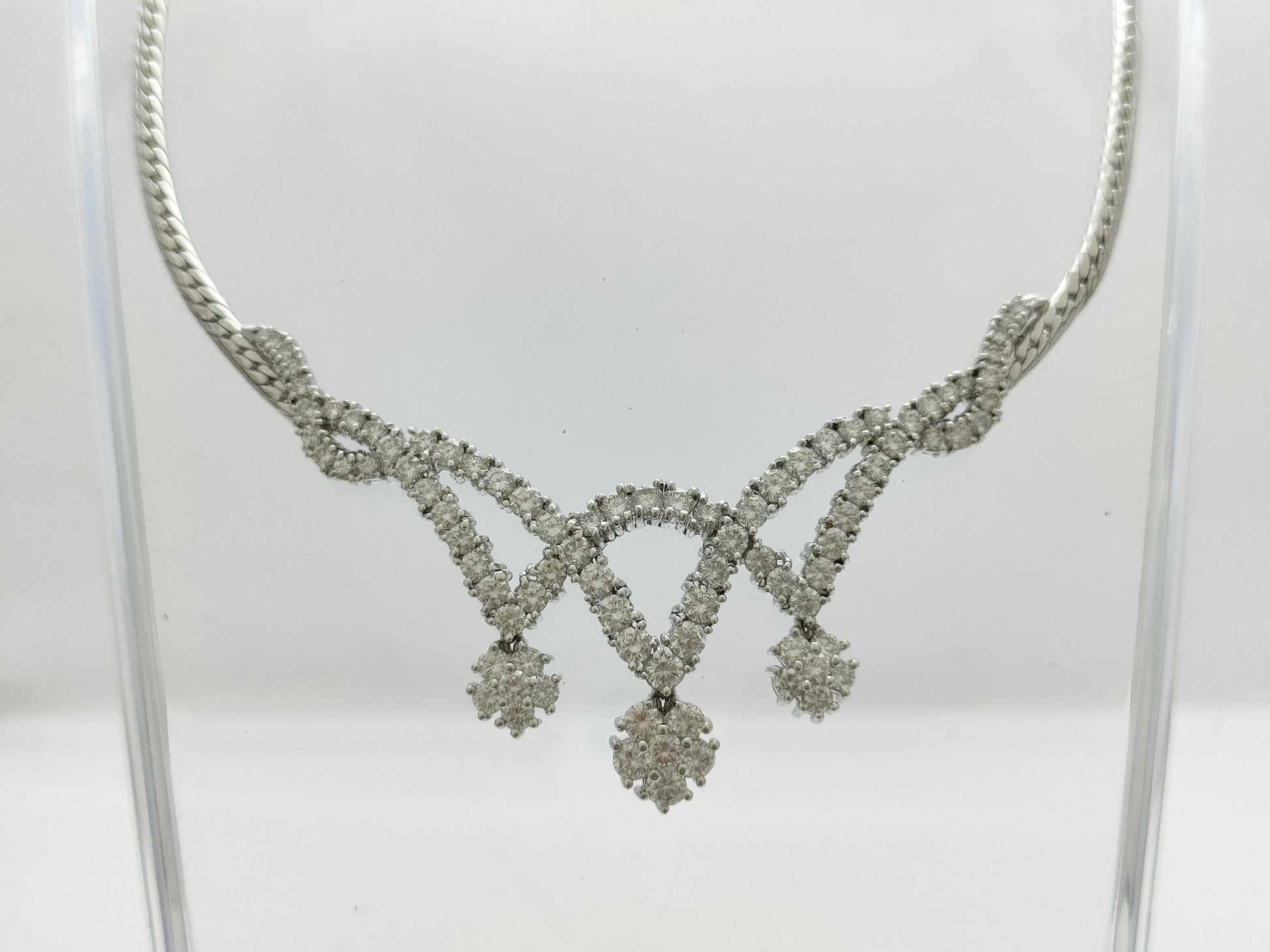 D5.59ct PT900 36.3g Necklace 
