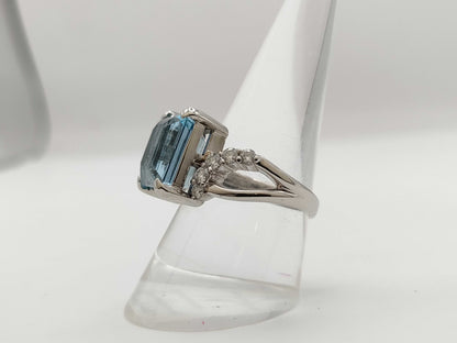 AQ 5.48ct D 0.44ct Pt900 9.1g Ring 