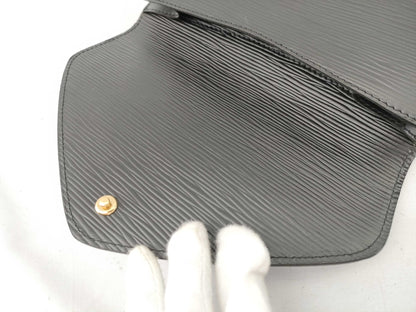 LOUIS VUITTON RFID verification failed. Epi Art Deco clutch bag M52632. Sticky interior.