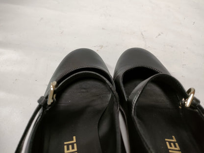 CHANEL Flat Shoes Patent Leather Pumps