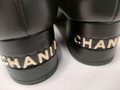 CHANEL Flat Shoes Patent Leather Pumps