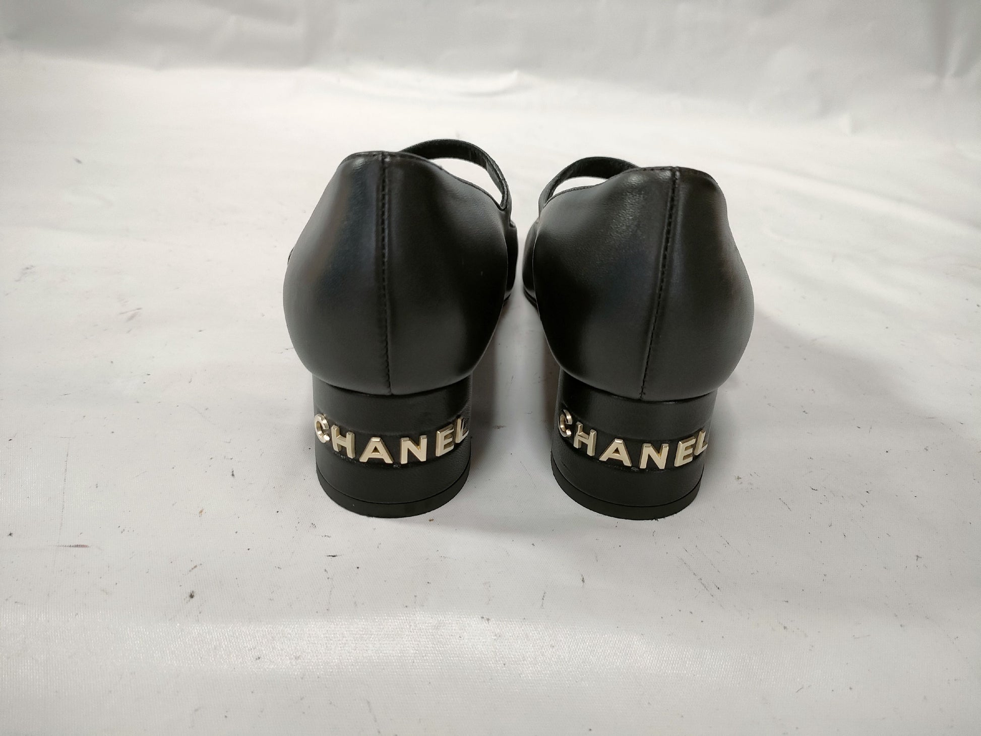 CHANEL Flat Shoes Patent Leather Pumps