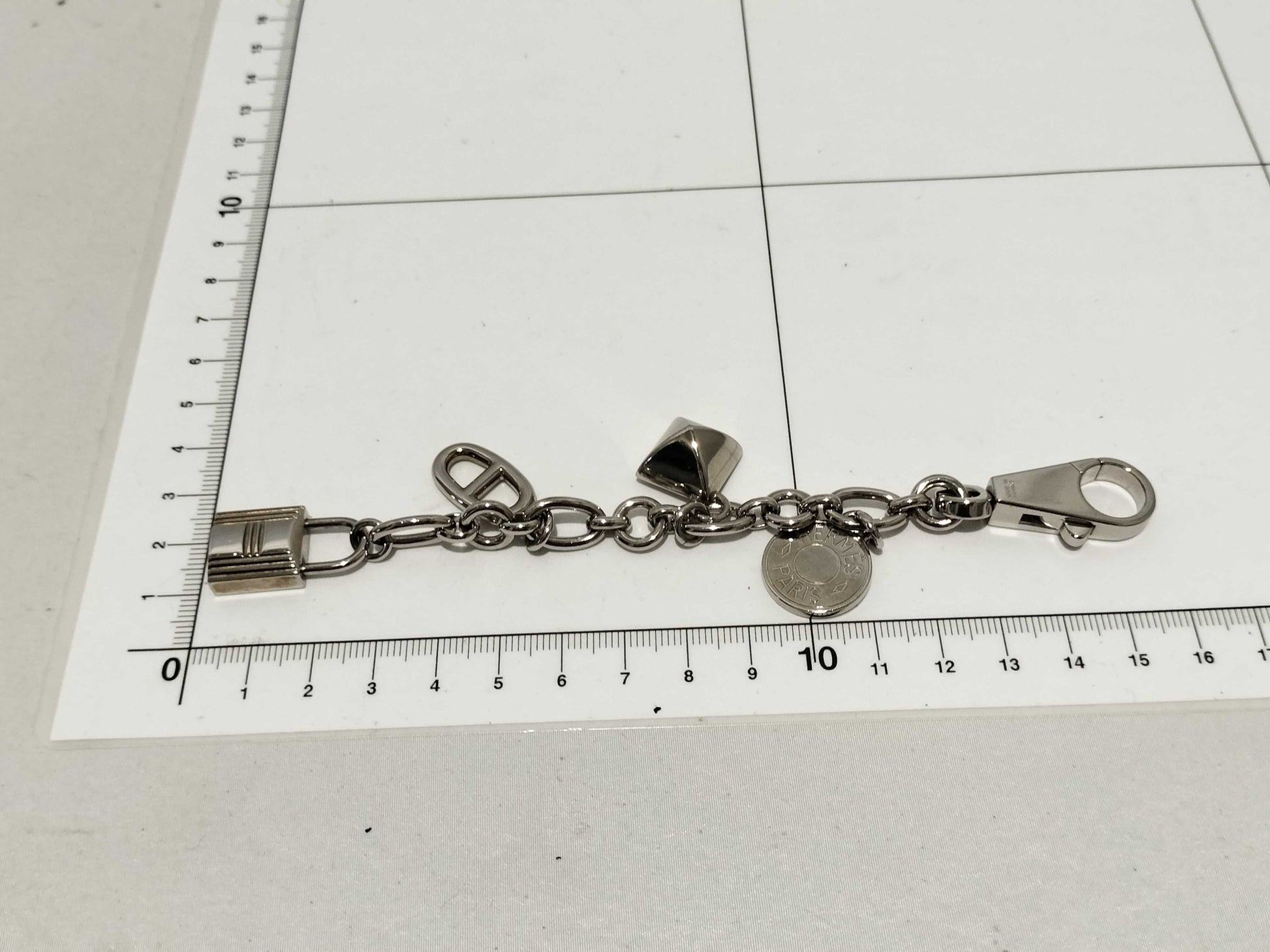 HERMES Amulet 4 Charm