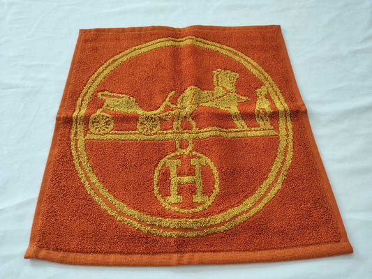 HERMES handkerchiefs and other accessories