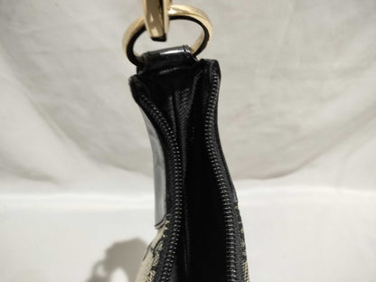 GUCCI GG Canvas One-Shoulder Bag 001・4158・3444 Gray/Black Shoulder Bag