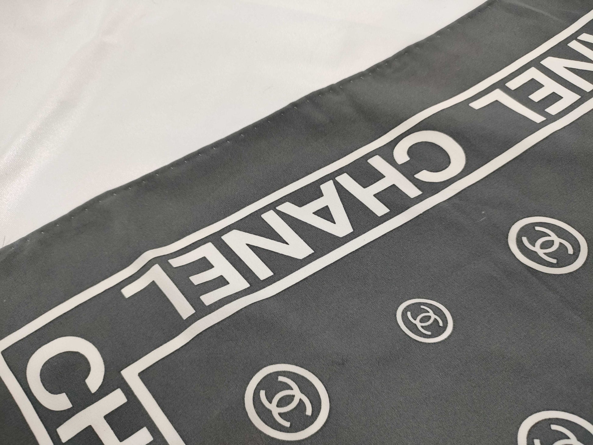 CHANEL Coco Mark Logo Scarf