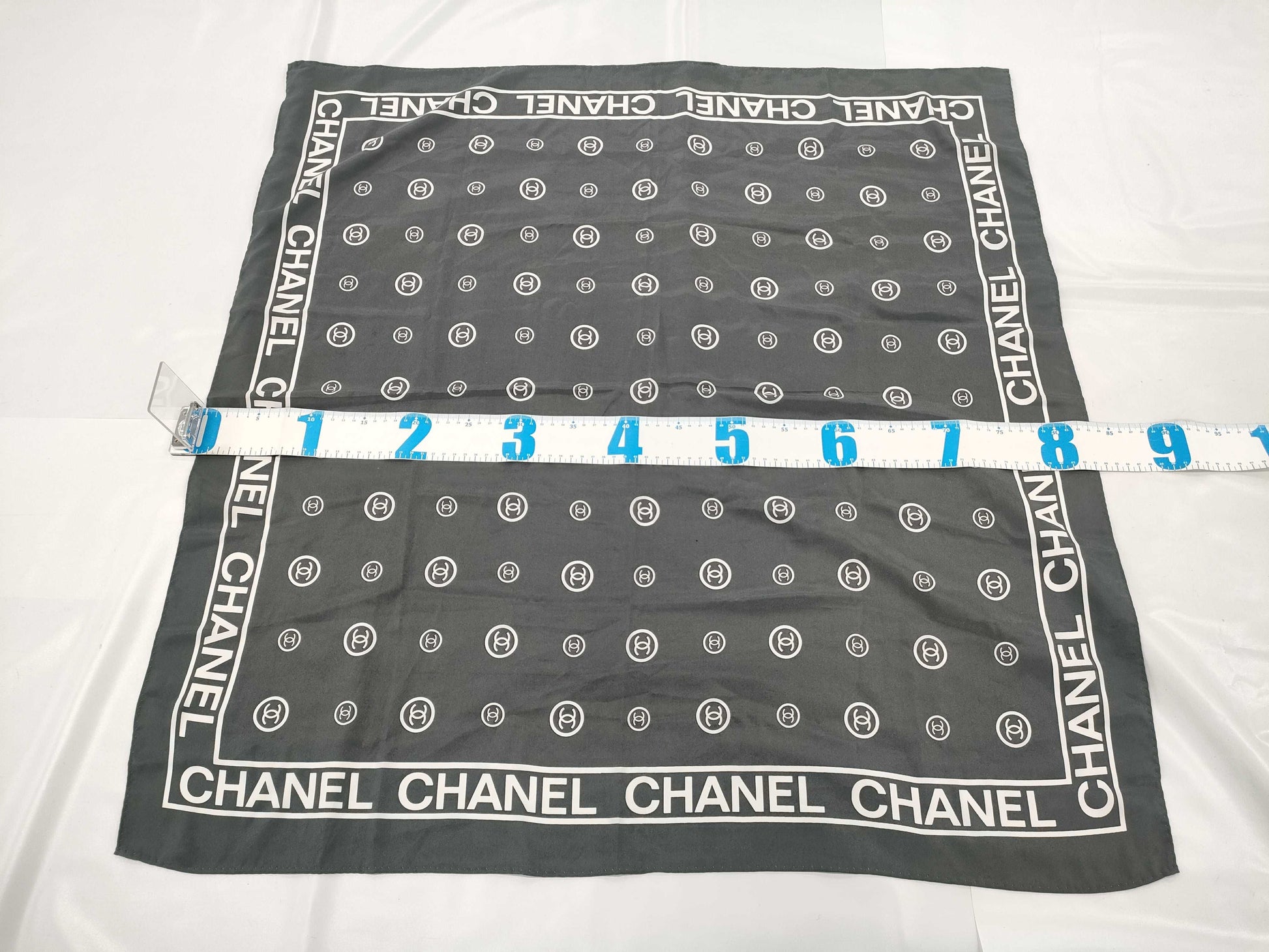 CHANEL Coco Mark Logo Scarf