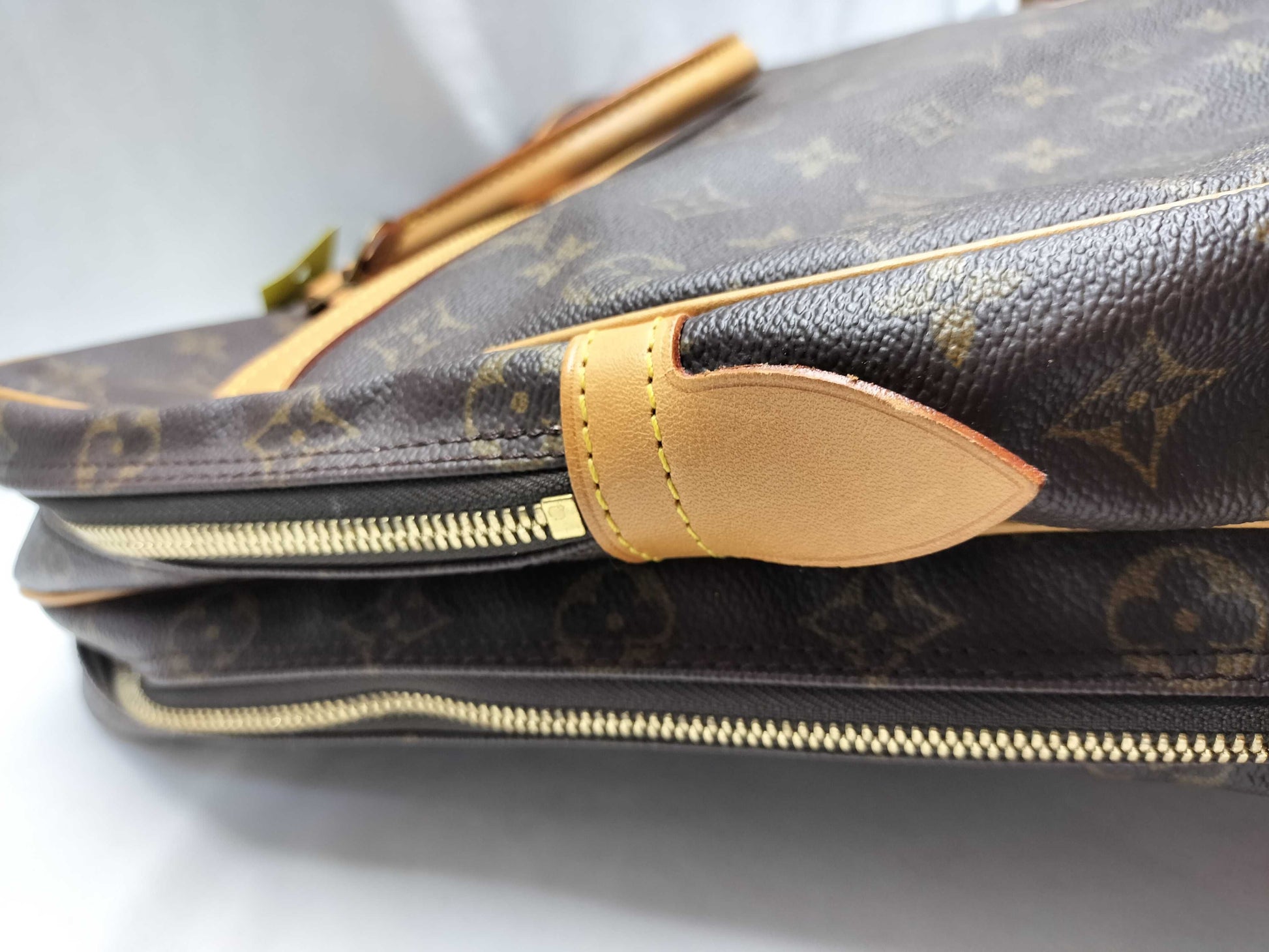 LOUIS VUITTON M53362 Monogram Porte-Document Voyage Business Bag