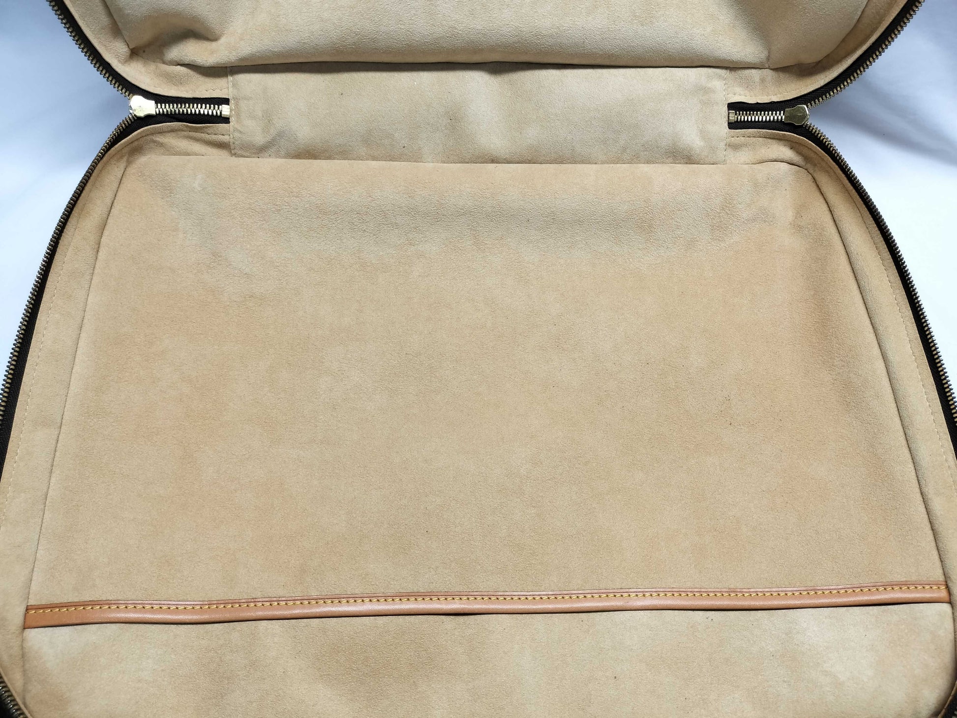 LOUIS VUITTON M53362 Monogram Porte-Document Voyage Business Bag
