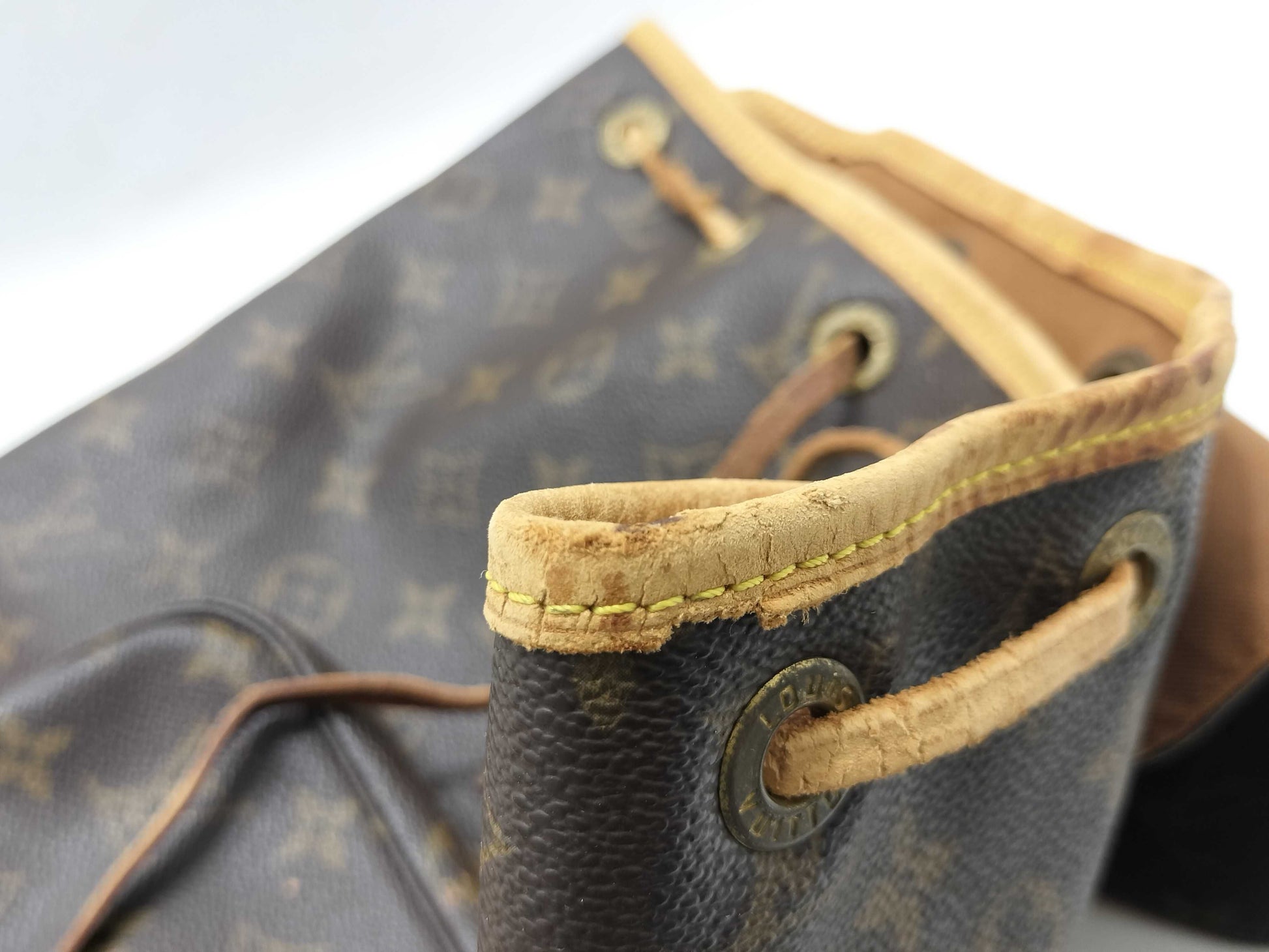 LOUIS VUITTON SP0040 Monogram Montsouris PM Backpack