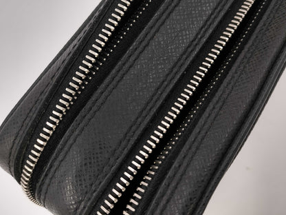 LOUIS VUITTON Taiga M32684 Neo Pavel Second Bag