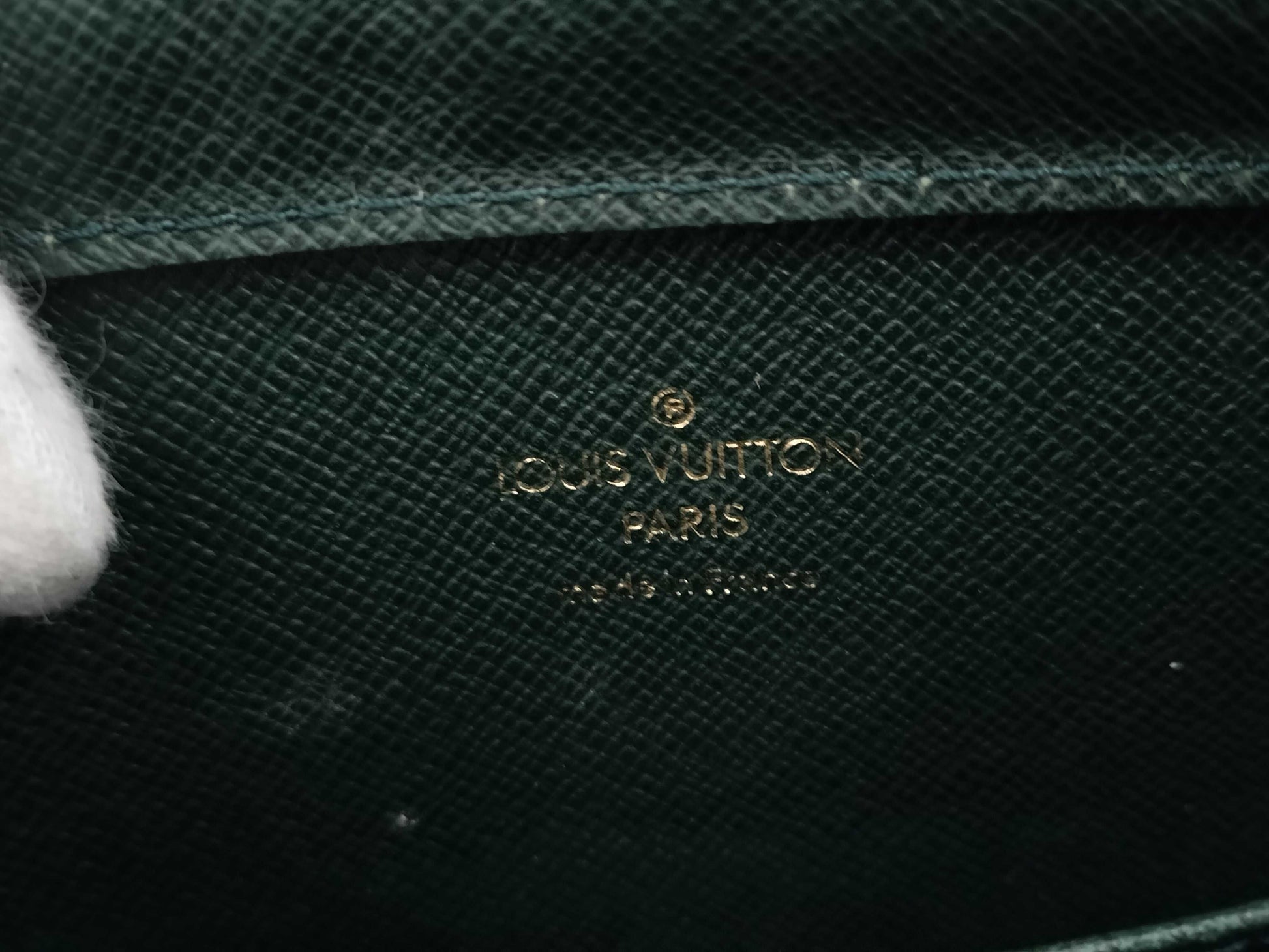 LOUIS VUITTON Taiga Baikal Second Bag Second Bag