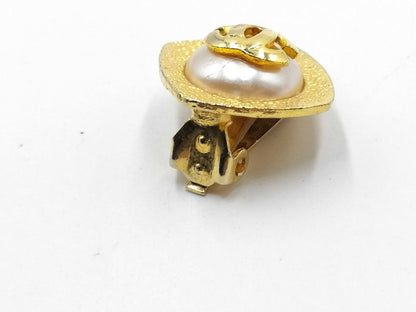 CHANEL Coco Pearl Earrings 