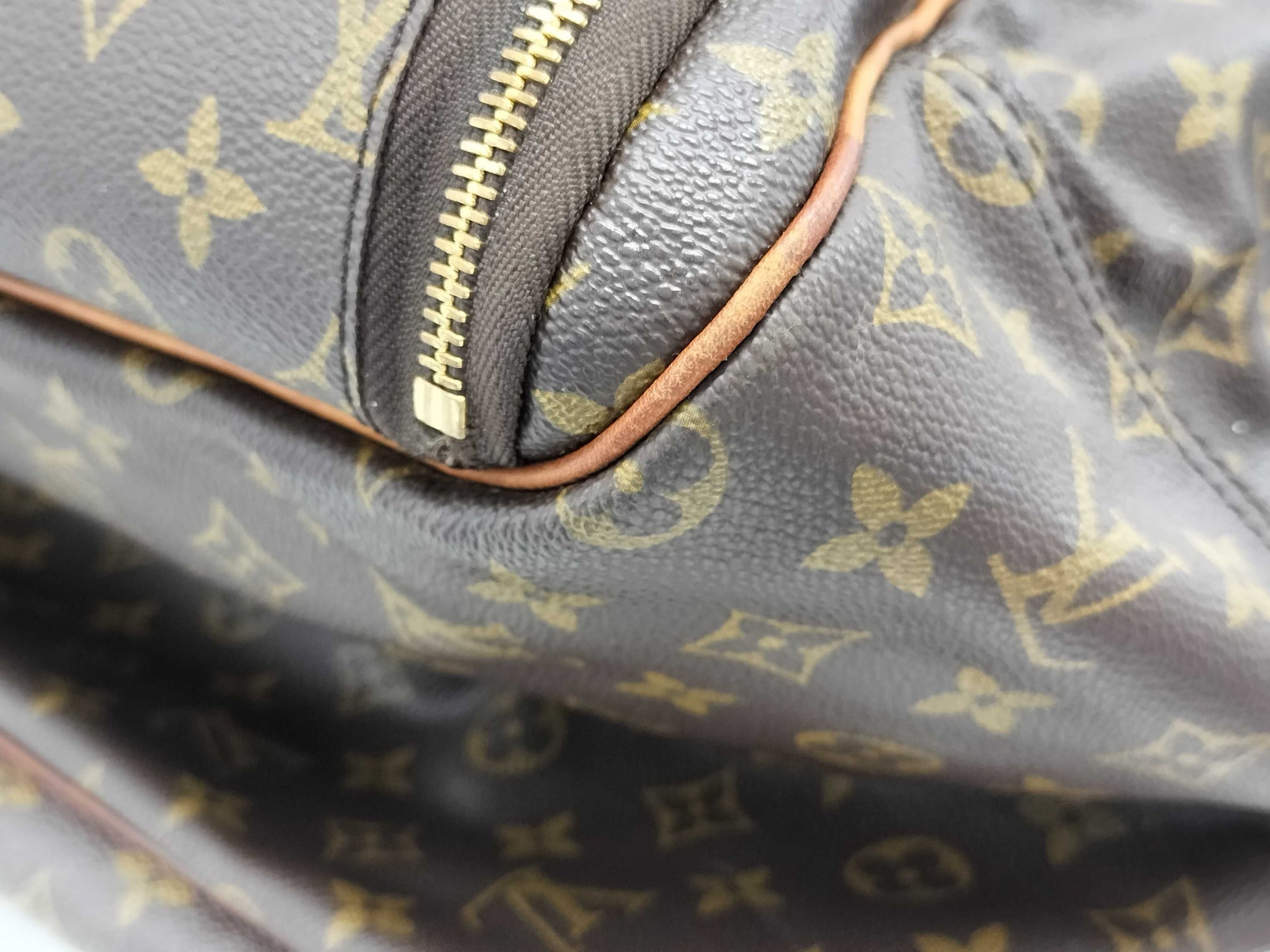 LOUIS VUITTON Monogram M41443 Evasion Boston Bag