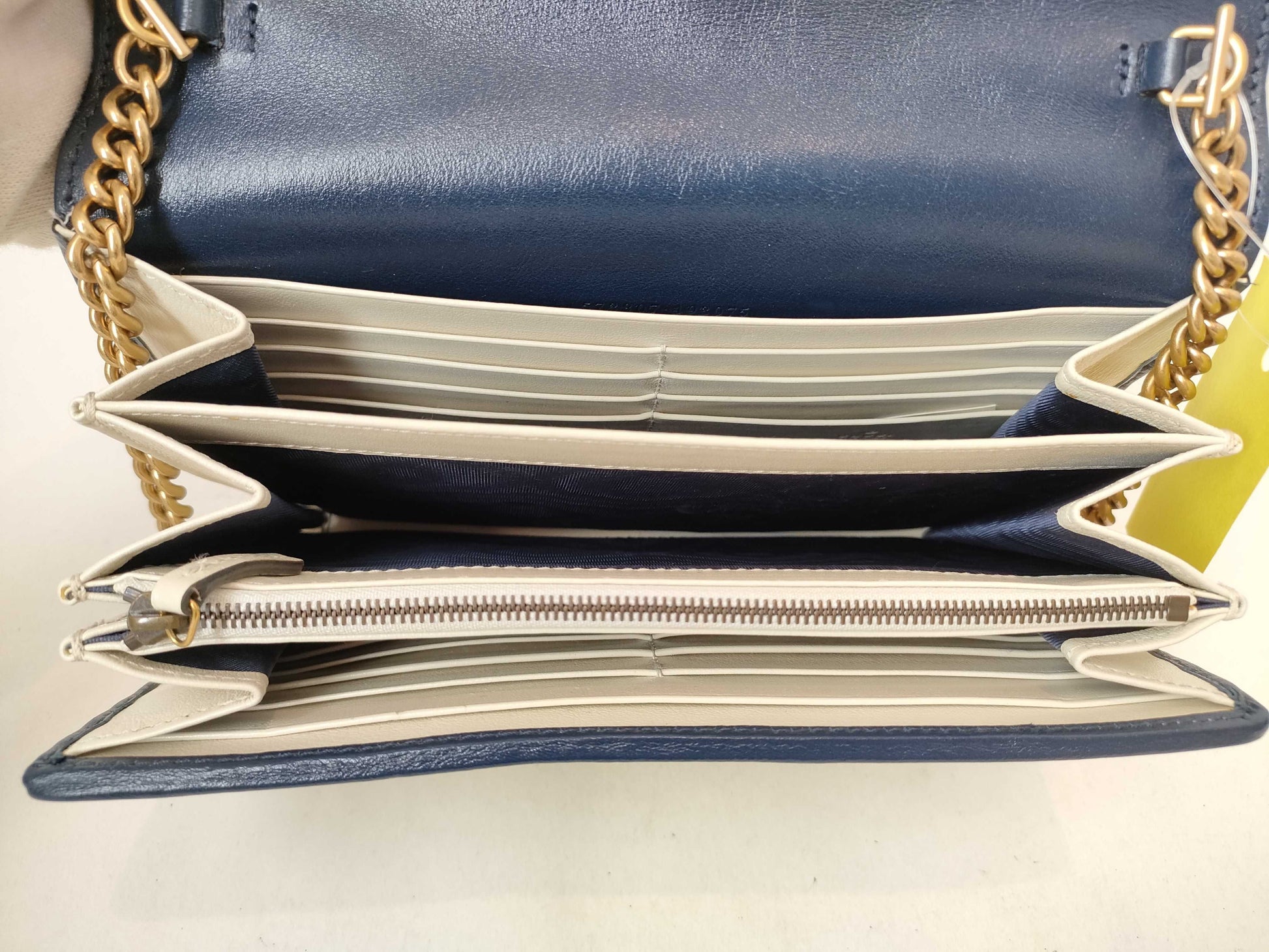 GUCCI GG Marmont Chain Wallet 573807 493075 Shoulder Bag