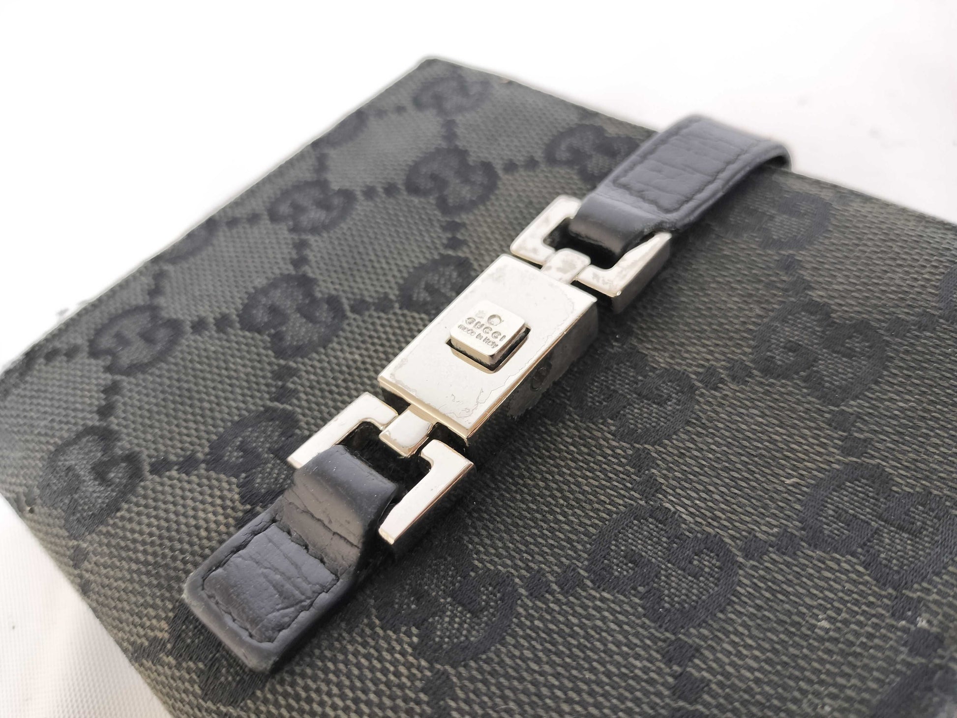 GUCCI GG Canvas Compact Jackie Bifold Wallet