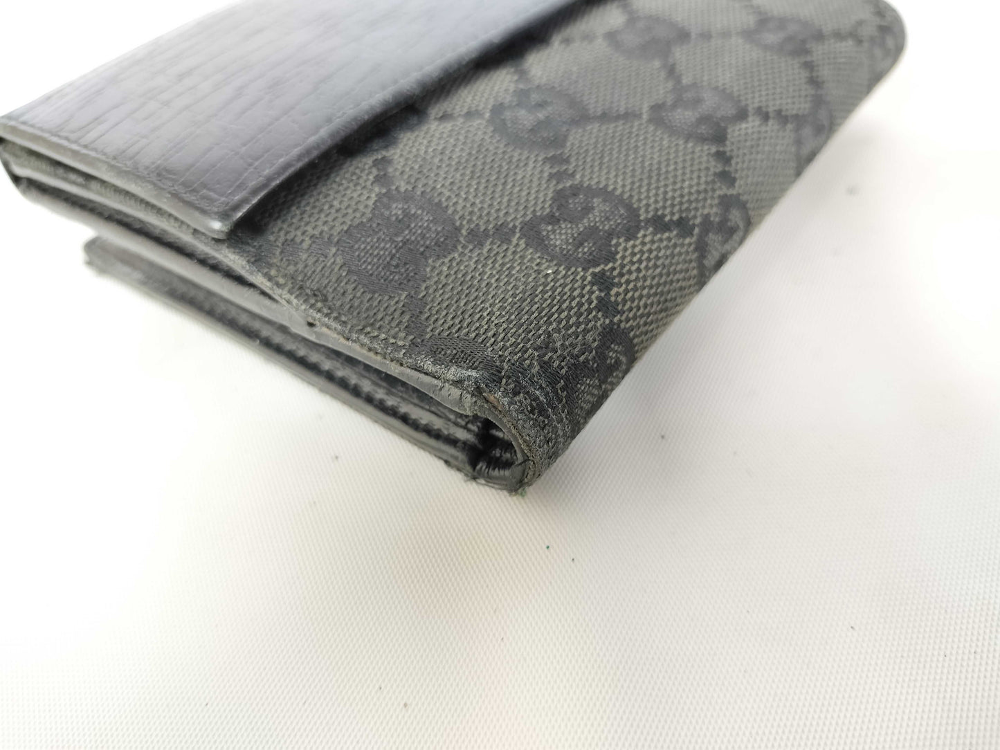 GUCCI GG Canvas Compact Jackie Bifold Wallet
