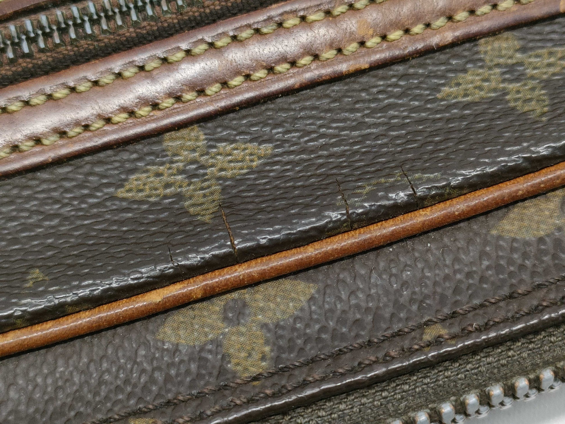 LOUIS VUITTON Monogram Marly Dragonne Clutch Bag M51825 Clutch Bag