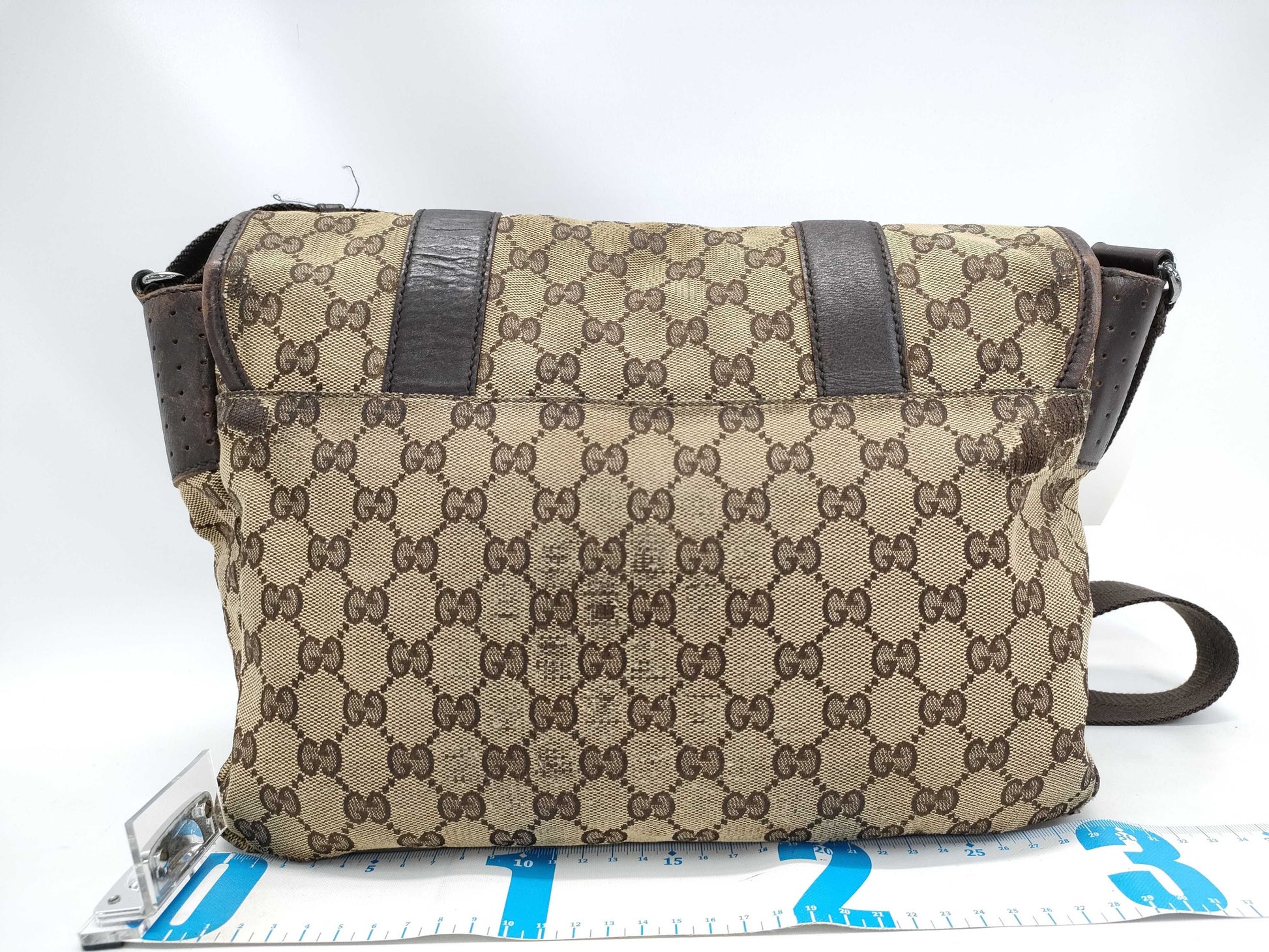 GUCCI GG Canvas Messenger Shoulder Bag