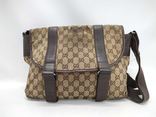 GUCCI GG Canvas Messenger Shoulder Bag