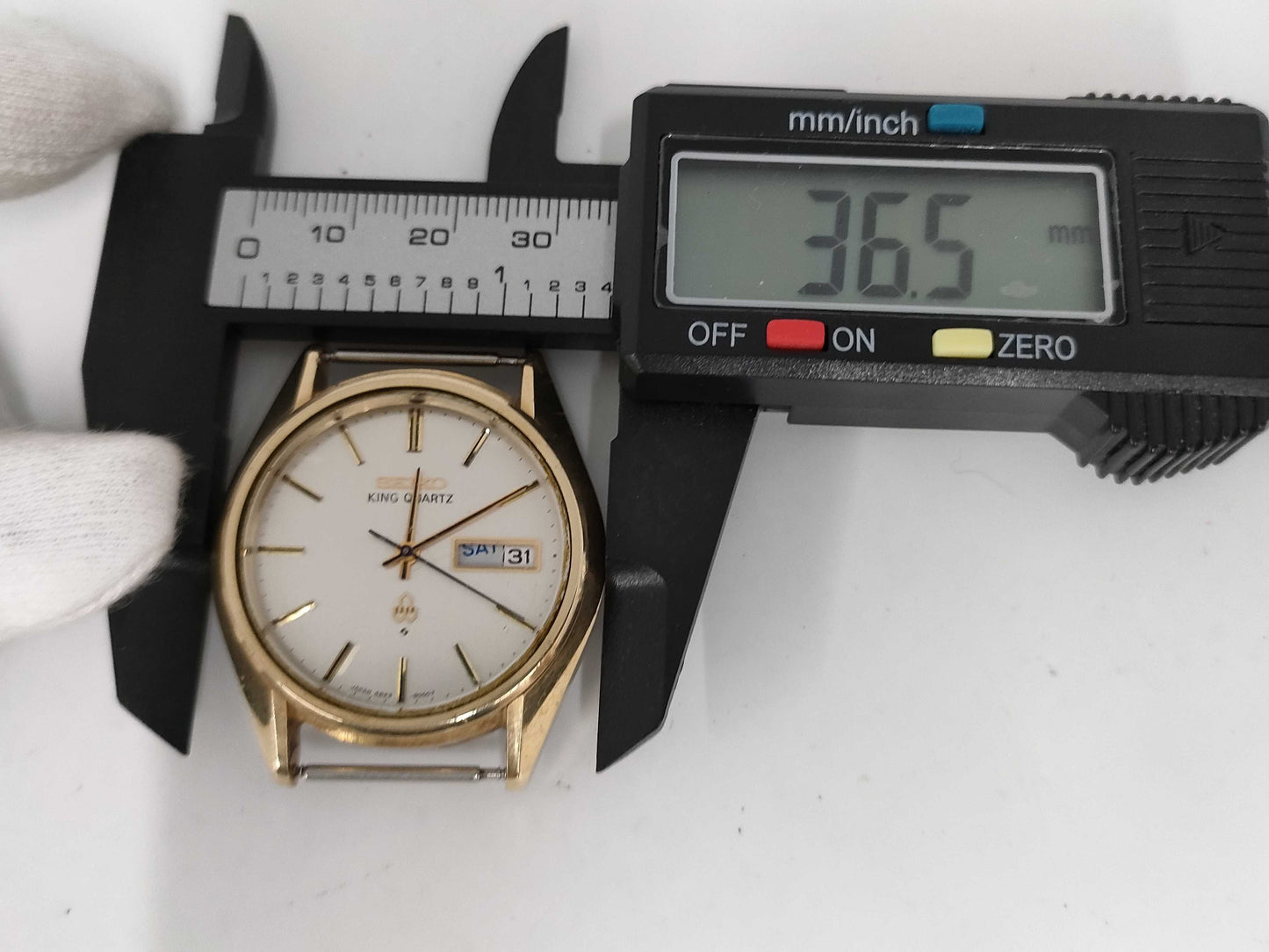 SEIKO King Quartz Men's Watch