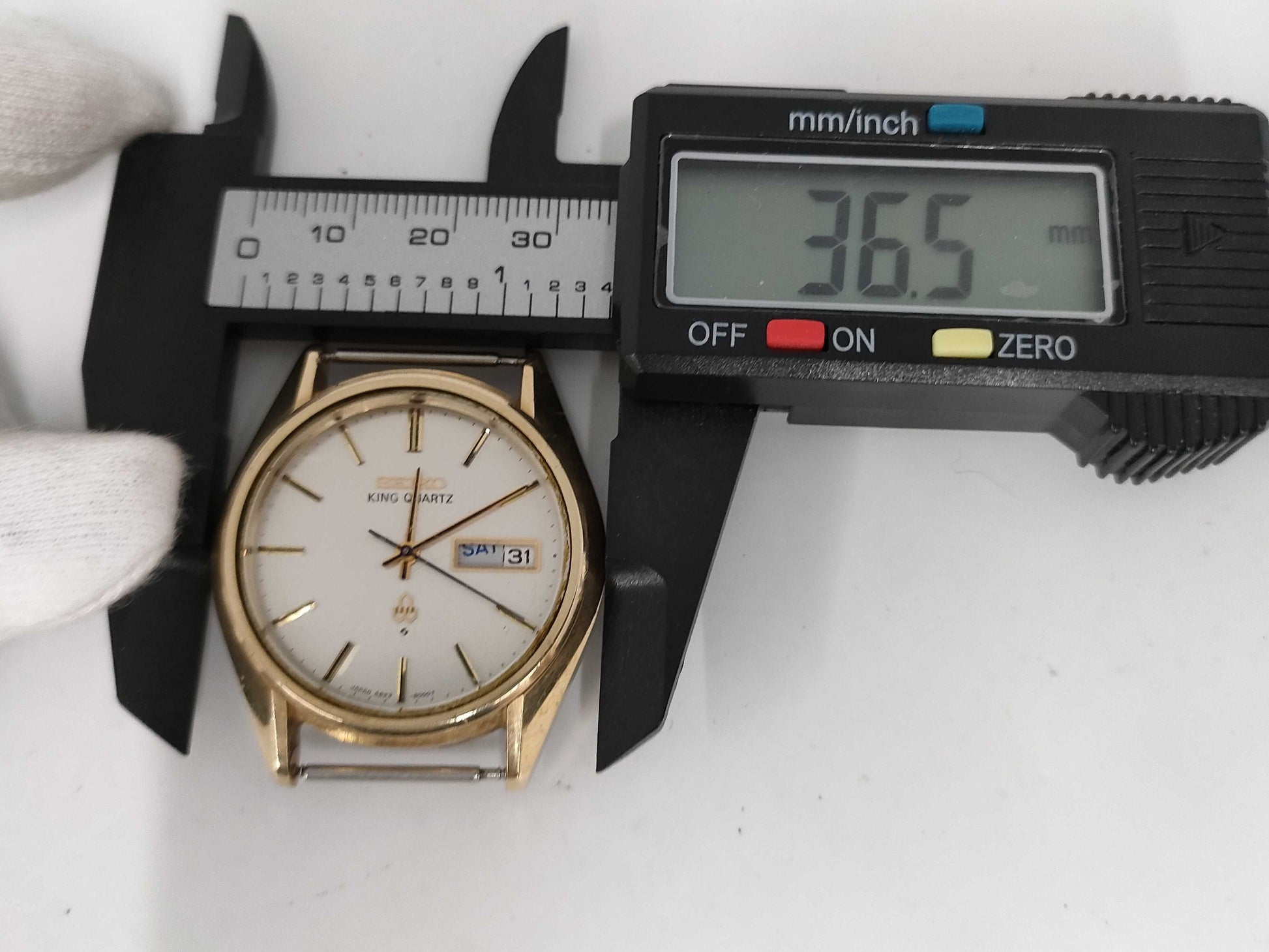 SEIKO King Quartz Men's Watch