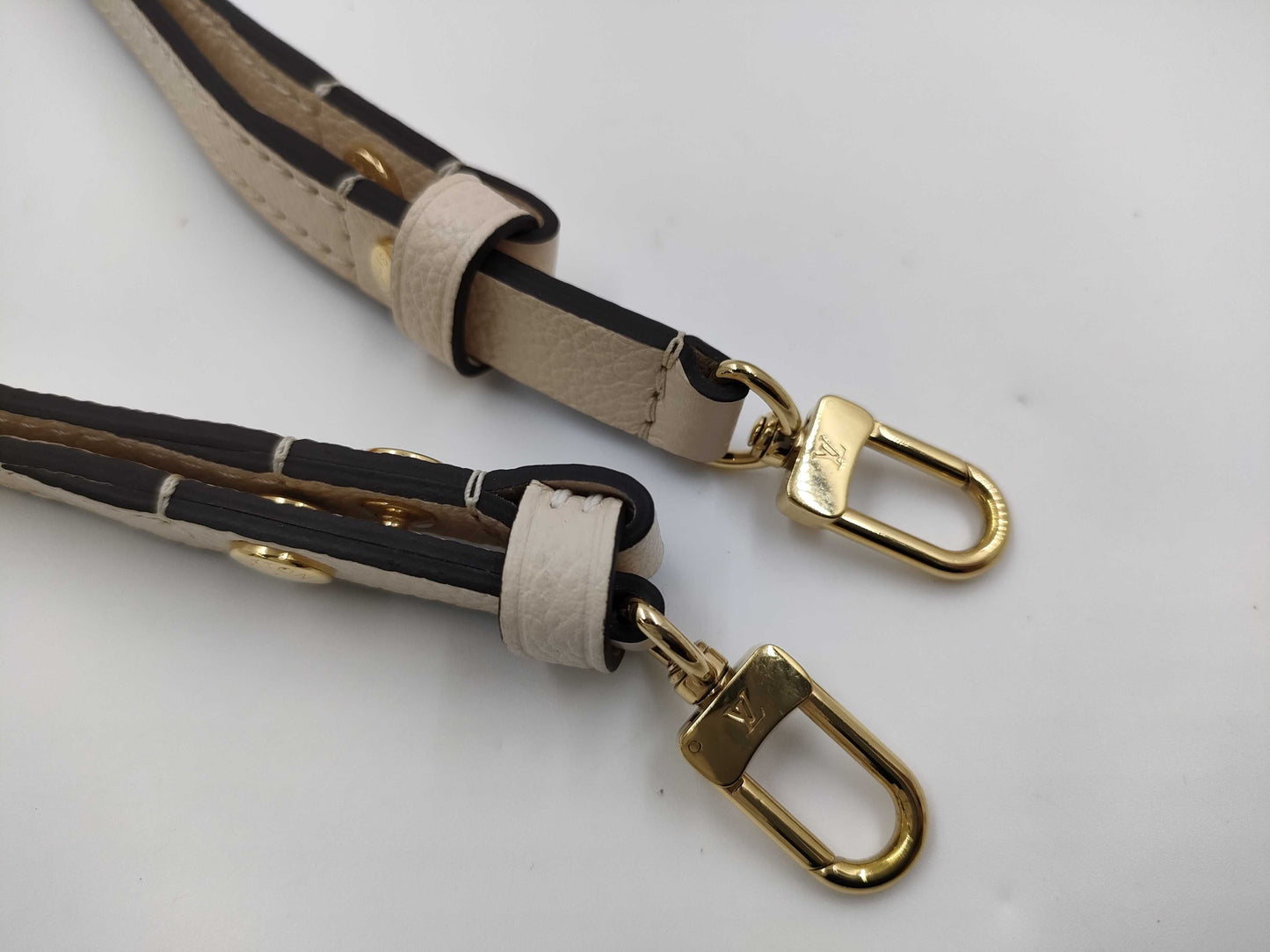 LOUIS VUITTON Monogram Empreinte Wallet on Chain Ivy Shoulder Bag