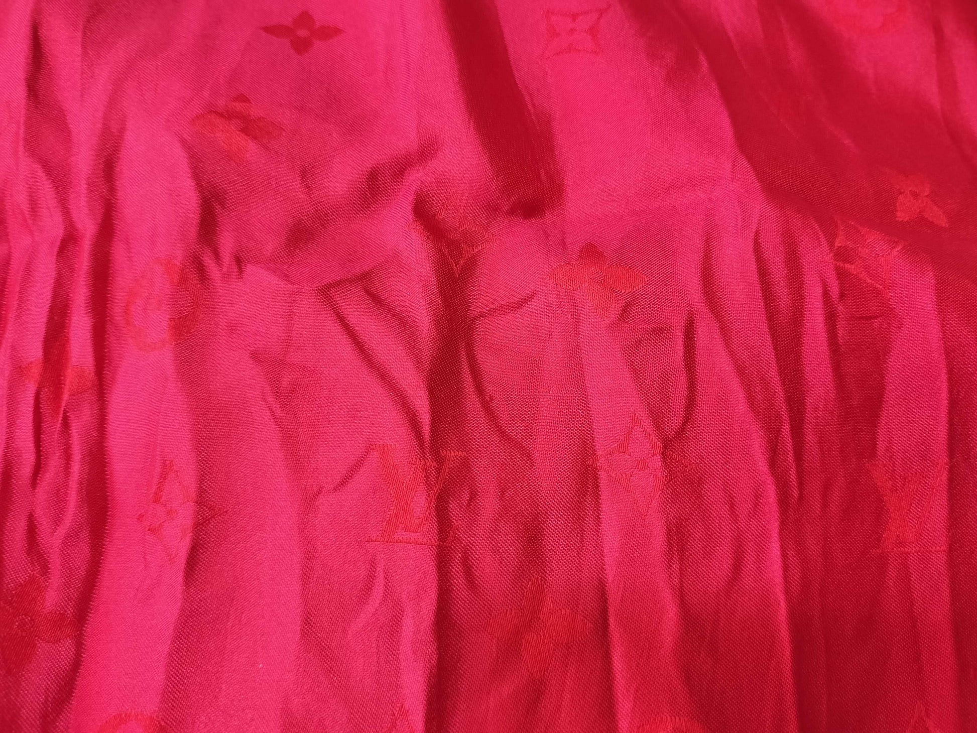 LOUIS VUITTON Monogram Large Silk Scarf