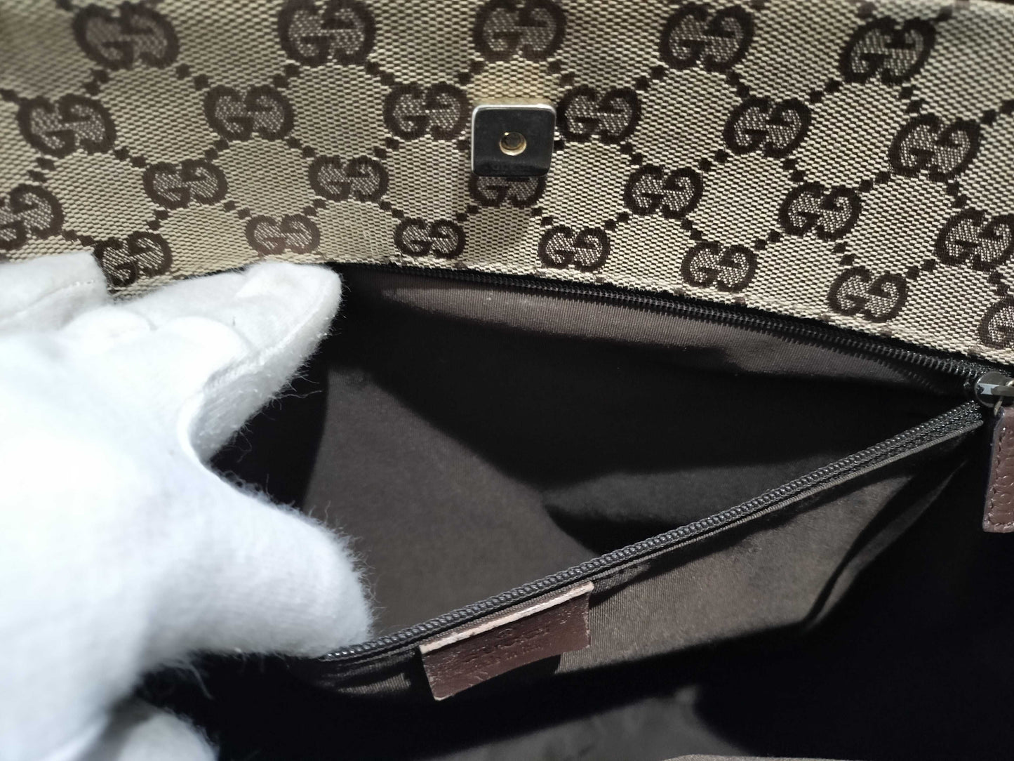 GUCCI GG Canvas Handbag Handbag