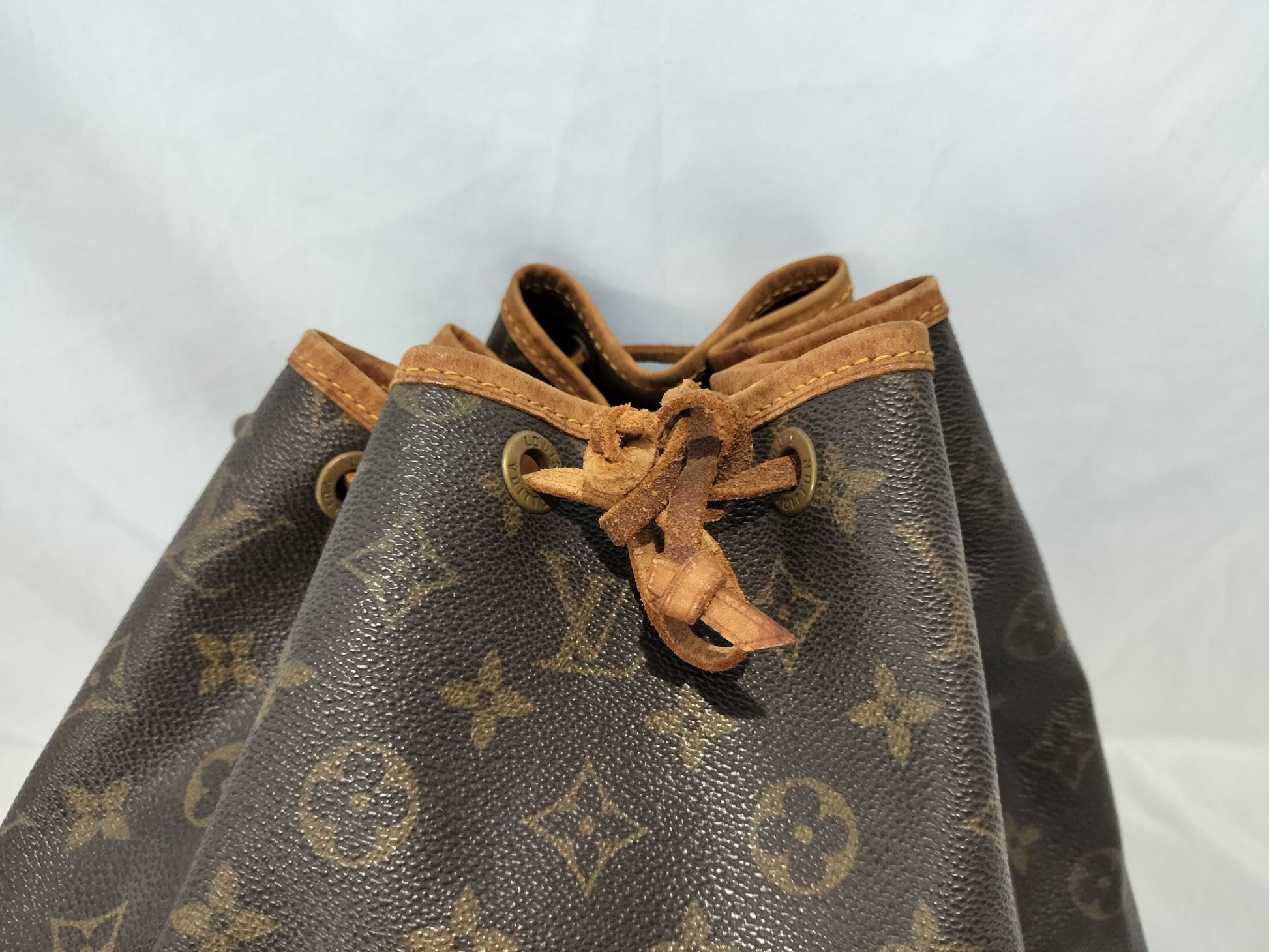 LOUIS VUITTON RFID Unverifiable A28900 Monogram M42224 Noe Shoulder Bag